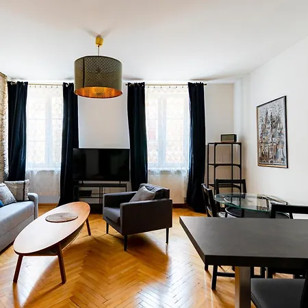 Freta Street Old Town *