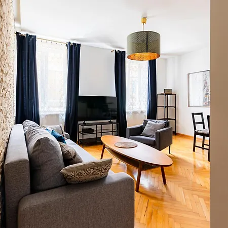 Freta Street Old Town